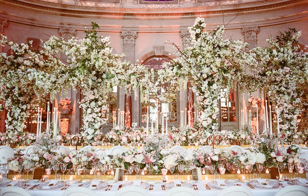 luxurious wedding decor